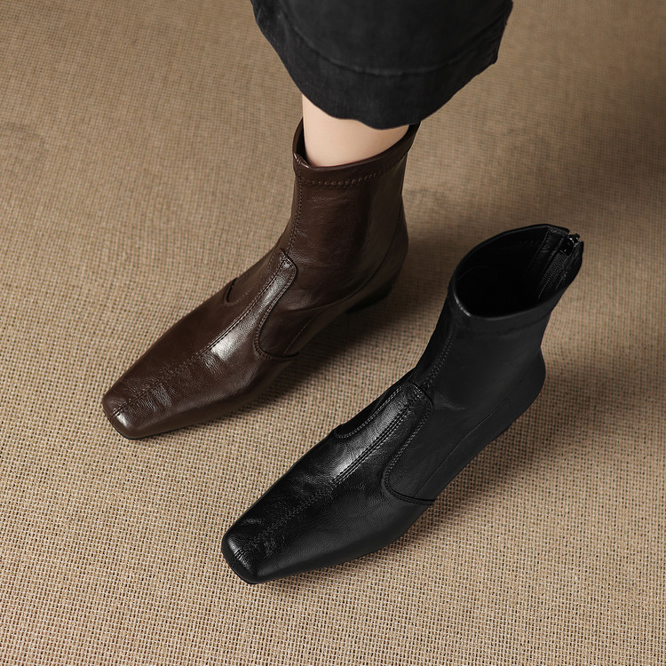 Fashion Ankle Boots with Inner Height Increase and Back Zipper