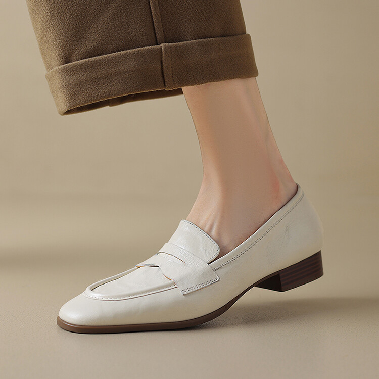 Women's Leather Loafers Low Chunky Heel Slip-On Shoes - Image 2